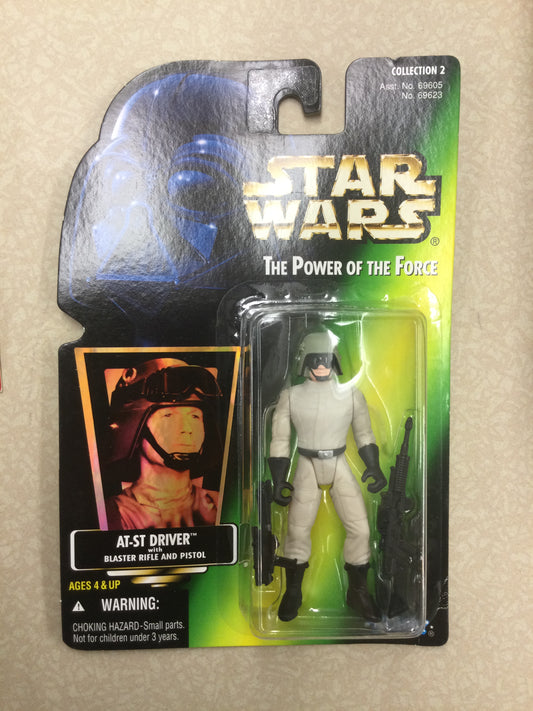 Kenner Star Wars The Power Of The Force “AT-ST Driver”